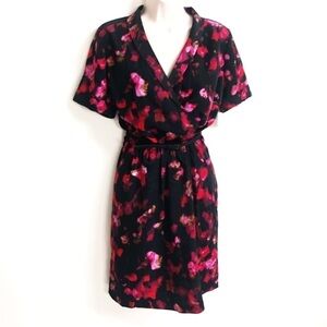 🆕 Lark & Ro floral black short sleev…